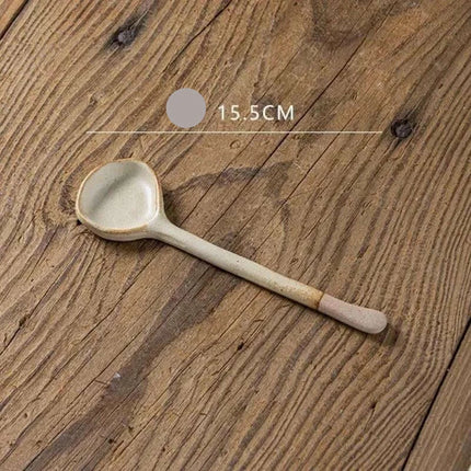 Elegant Long-Handled Japanese Ceramic Spoon - Enhance Your Culinary Presentations - Très Elite