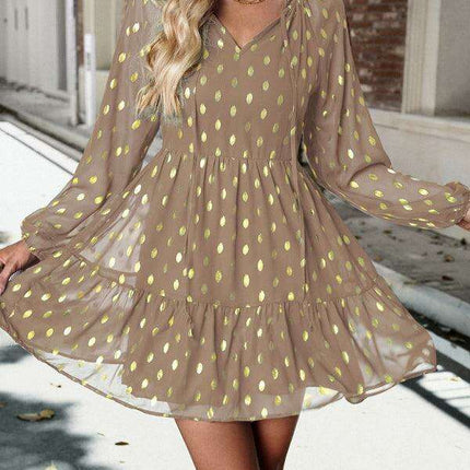 Elegant Long Sleeve Chiffon V-Neck Dress for Women - Fall Fashion - Très Elite
