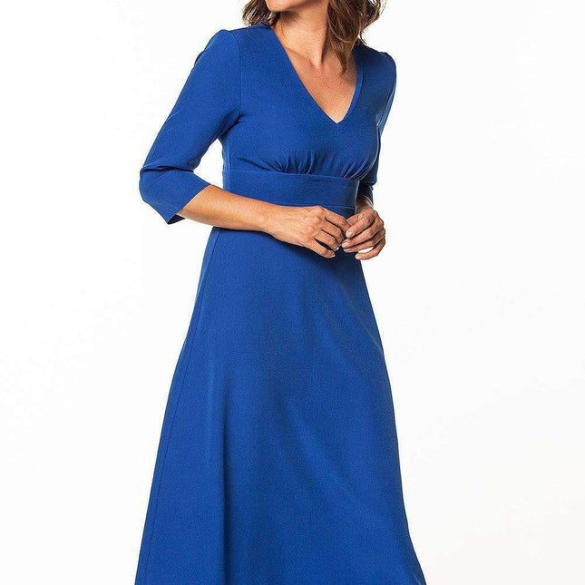 Elegant Maxi Dress with 3/4 Sleeves and Zipper Fastening