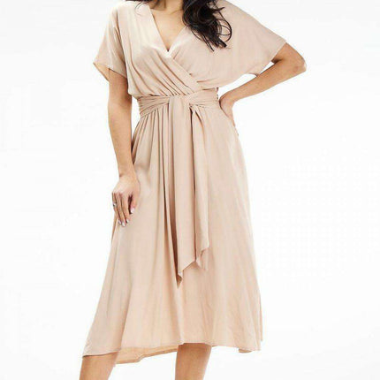 Elegant Midi Dress with Flared Silhouette and Kimono Sleeves - Très Elite