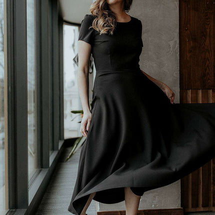 Elegant Midi Dress with Flared Sleeves and Hidden Zipper