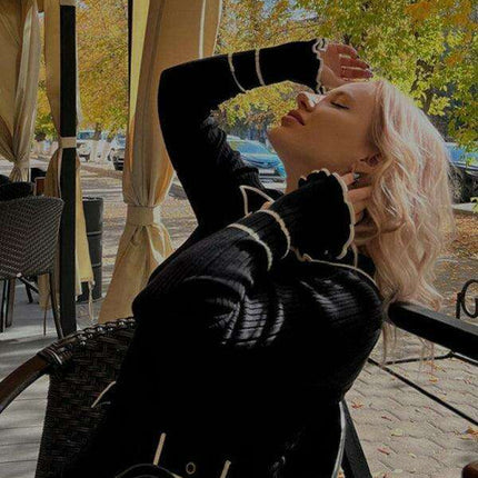 Elegant Modern Lapel Dress: A Fusion of Classic Charm and Trendy Style - Très Elite