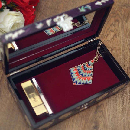 Elegant Mother of Pearl Jewelry Chest - Artisanal Wooden Organizer - Très Elite