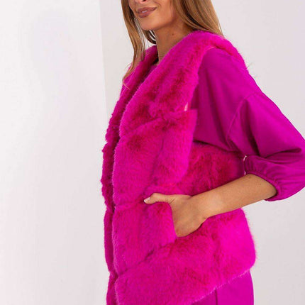 Elegant Multi-Pocket Faux Fur Vest for Every Event - Très Elite