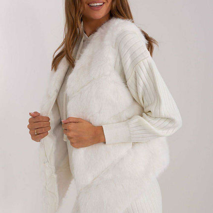 Elegant Multi-Pocket Faux Fur Vest for Every Event - Très Elite