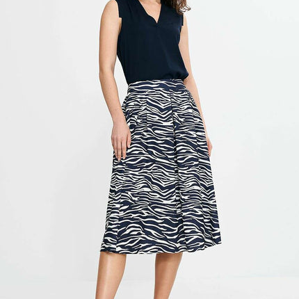 Elegant Navy Blue Midi Skirt With Pleated Waistband Pockets - Très Elite