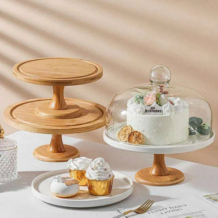 Elegant Nordic Wooden Dessert Stand with Elevated Fruit Display for Gourmet Events - Très Elite
