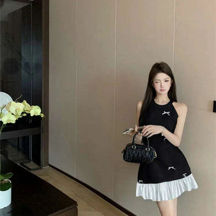 Elegant Off-Shoulder A-Line Mini Dress with Bow Detail and Ruffled Hem - Ideal for Summer Festivities - Très Elite