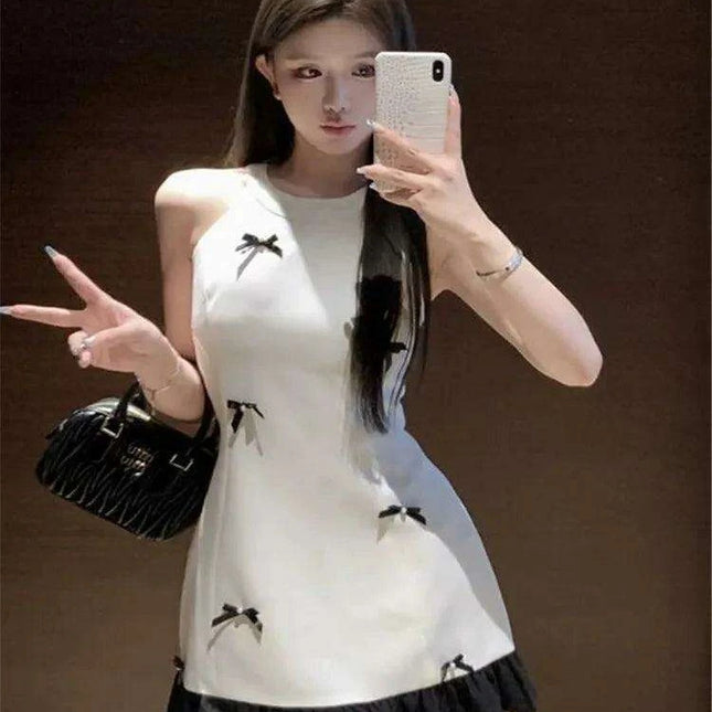 Elegant Off-Shoulder A-Line Mini Dress with Bow Detail and Ruffled Hem - Ideal for Summer Festivities