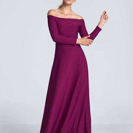 Elegant Off-Shoulder Black Maxi Gown with Pleated Bust and Defined Waist - Très Elite