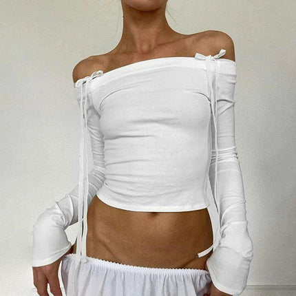 Elegant Off-Shoulder Bow-Detail Crop Top for Trendy Fall Fashion - Très Elite