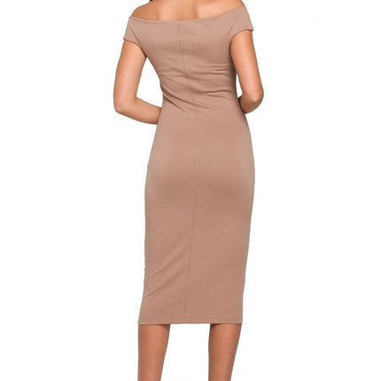 Elegant Off-Shoulder Midi Dress in Stretch Knit Fabric - Très Elite