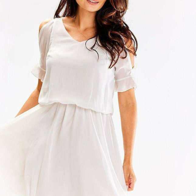 Elegant Off-Shoulder Spanish Trapeze Dress - Très Elite