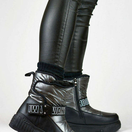 Elegant Onyx Snow Boots with Plush Eco-Friendly Insole - Très Elite