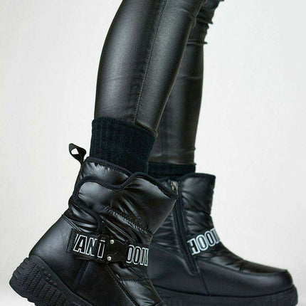 Elegant Onyx Snow Boots with Plush Eco-Friendly Insole - Très Elite
