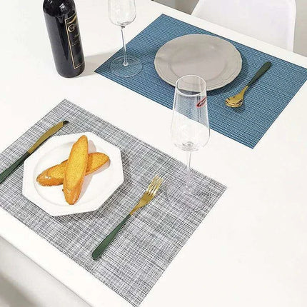 Elegant PVC Dining Table Placemats Set of 6 - Stylish Heat-Resistant Table Protection..