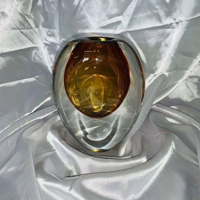 Elegant Pampas Grass Vase - A Luxurious Touch for Any Decor