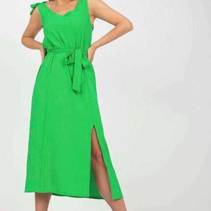 Elegant Parisian Summer Dress With Stylish Front Slit - Très Elite
