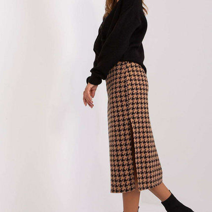 Elegant Peplum Knit Midi Skirt - Très Elite