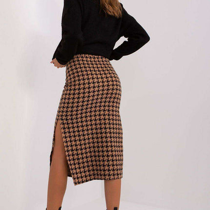 Elegant Peplum Knit Midi Skirt - Très Elite