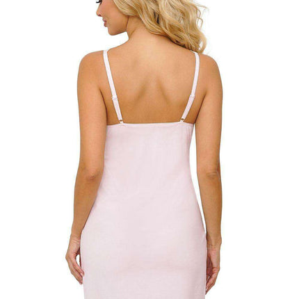 Elegant Pink Lace Sleepwear for Serene Nights - Très Elite