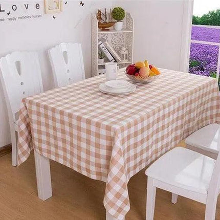 Elegant Plaid Polyester Table Cover - Transform Your Dining Table - Très Elite