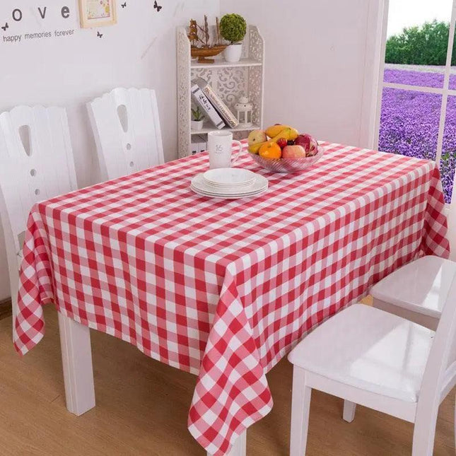 Elegant Plaid Polyester Table Cover - Transform Your Dining Table