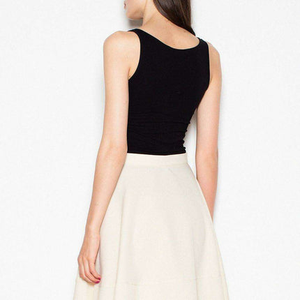 Elegant Pleated Skirt with Stylish Wide Belt - Très Elite