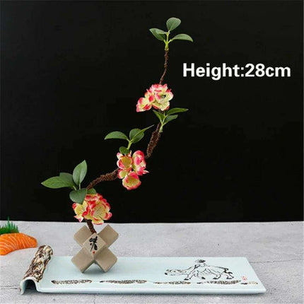 Elegant Plum Blossom Sushi and Sashimi Serving Set with Bento Mold - Très Elite