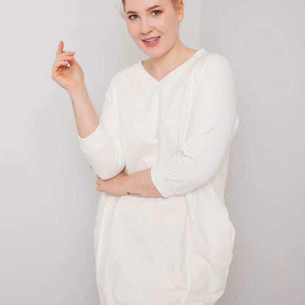 Elegant Plus Size Black Dress with Pocket Convenience - Très Elite