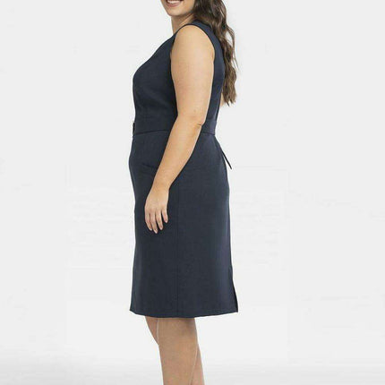 Elegant Plus Size Emma Dress with Heart Neckline and Pockets - Très Elite