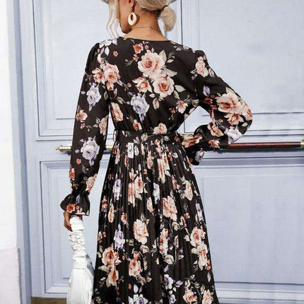 Elegant Printed Dress with Pleated Skirt - Chic Style for All Events - Très Elite