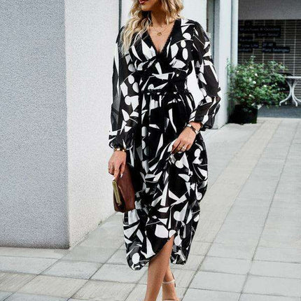 Elegant Printed V-Neck Long-Sleeve Dress - Stylish Resort Attire for Women