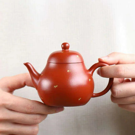 Elegant Purple Clay Teapot with Golden Accents for Refined Tea Enjoyment - Très Elite