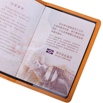 Elegant RFID-Blocking Passport Holder - Stylish Faux Leather Travel Wallet for All Travelers - Très Elite