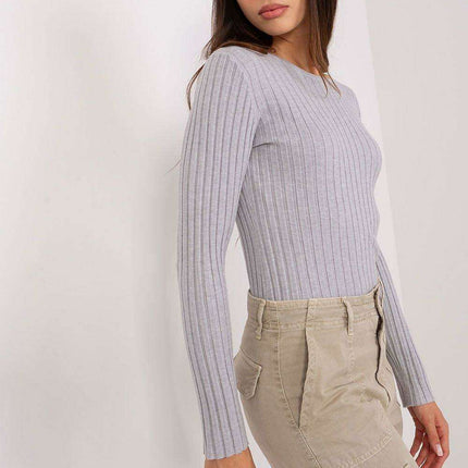 Elegant Ribbed Knit Sweater for Women - Très Elite