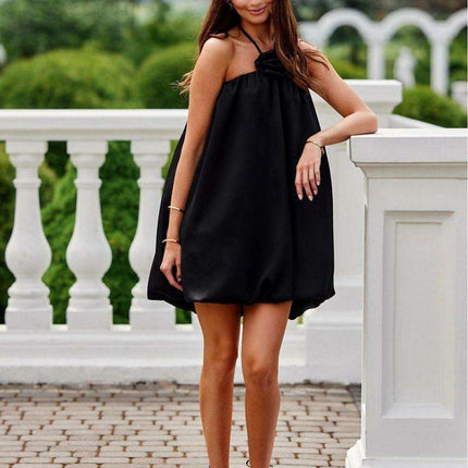 Elegant Rose-Accented Cocktail Gown - Très Elite