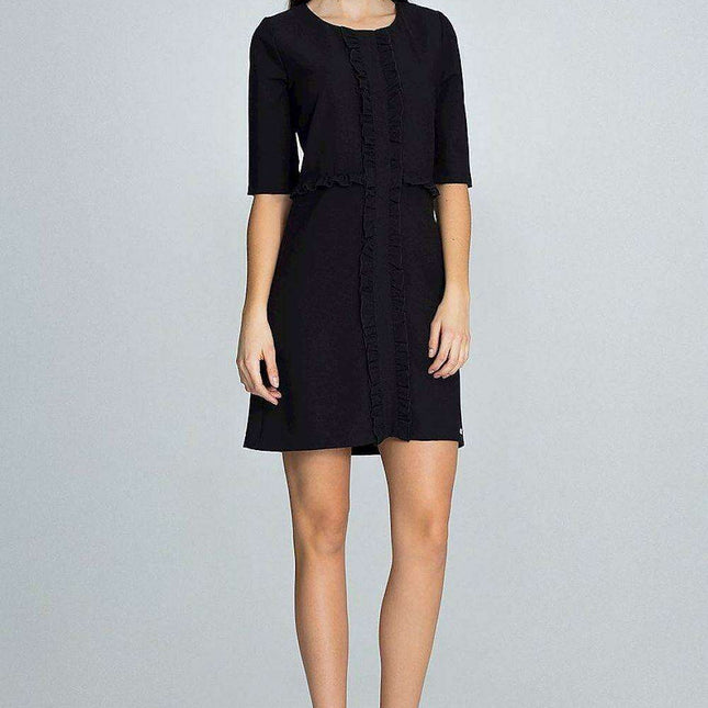 Elegant Ruffled Cocktail Dress for a Romantic Evening