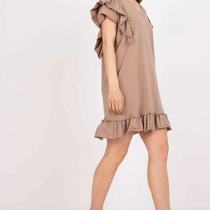 Elegant Ruffled Midi Dress - Très Elite