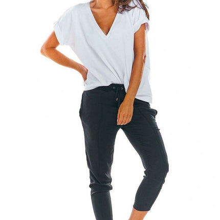 Elegant Ruffled Waist Cigarette Trousers - Très Elite