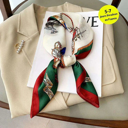 Elegant Satin Square Shawl Hijab: Luxurious 70x70cm Bandana for Women - Très Elite