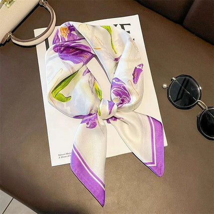 Elegant Satin Square Shawl Hijab: Luxurious 70x70cm Bandana for Women - Très Elite