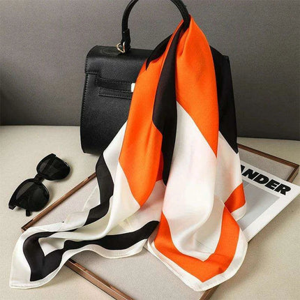 Elegant Satin Square Shawl Hijab: Luxurious 70x70cm Bandana for Women - Très Elite