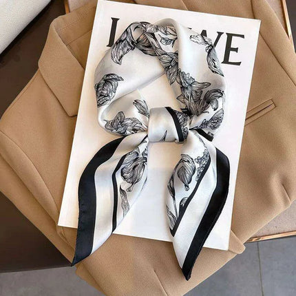 Elegant Satin Square Shawl Hijab: Luxurious 70x70cm Bandana for Women - Très Elite