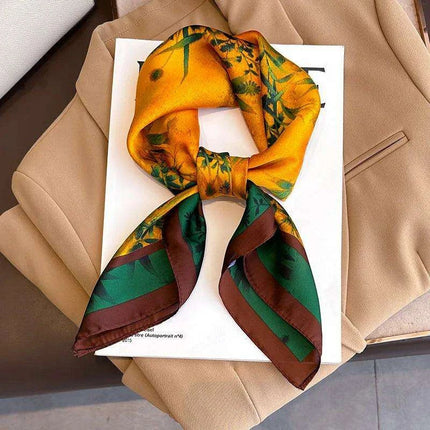 Elegant Satin Square Shawl Hijab: Luxurious 70x70cm Bandana for Women - Très Elite