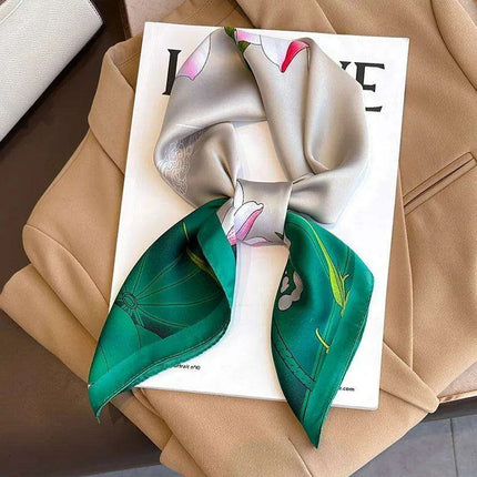 Elegant Satin Square Shawl Hijab: Luxurious 70x70cm Bandana for Women - Très Elite