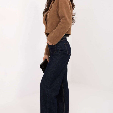 Elegant Short Women’s Coat – Classic Collar & Double-Breasted Style - Très Elite