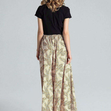 Elegant Side-Slit Maxi Skirt - Très Elite