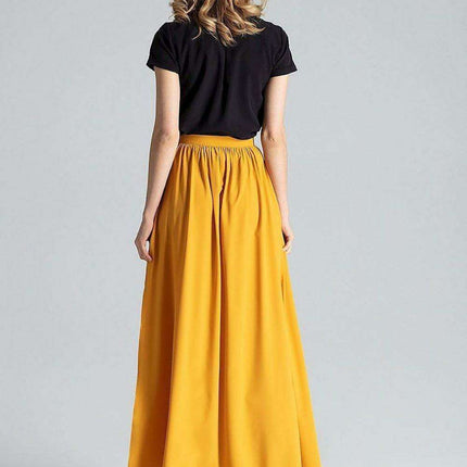 Elegant Side-Slit Maxi Skirt - Très Elite