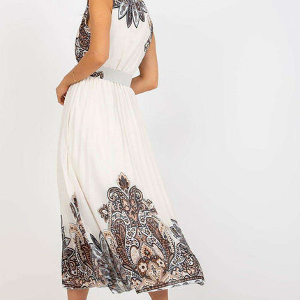 Elegant Sleeveless Flared Midi Dress With Waist Belt - Très Elite